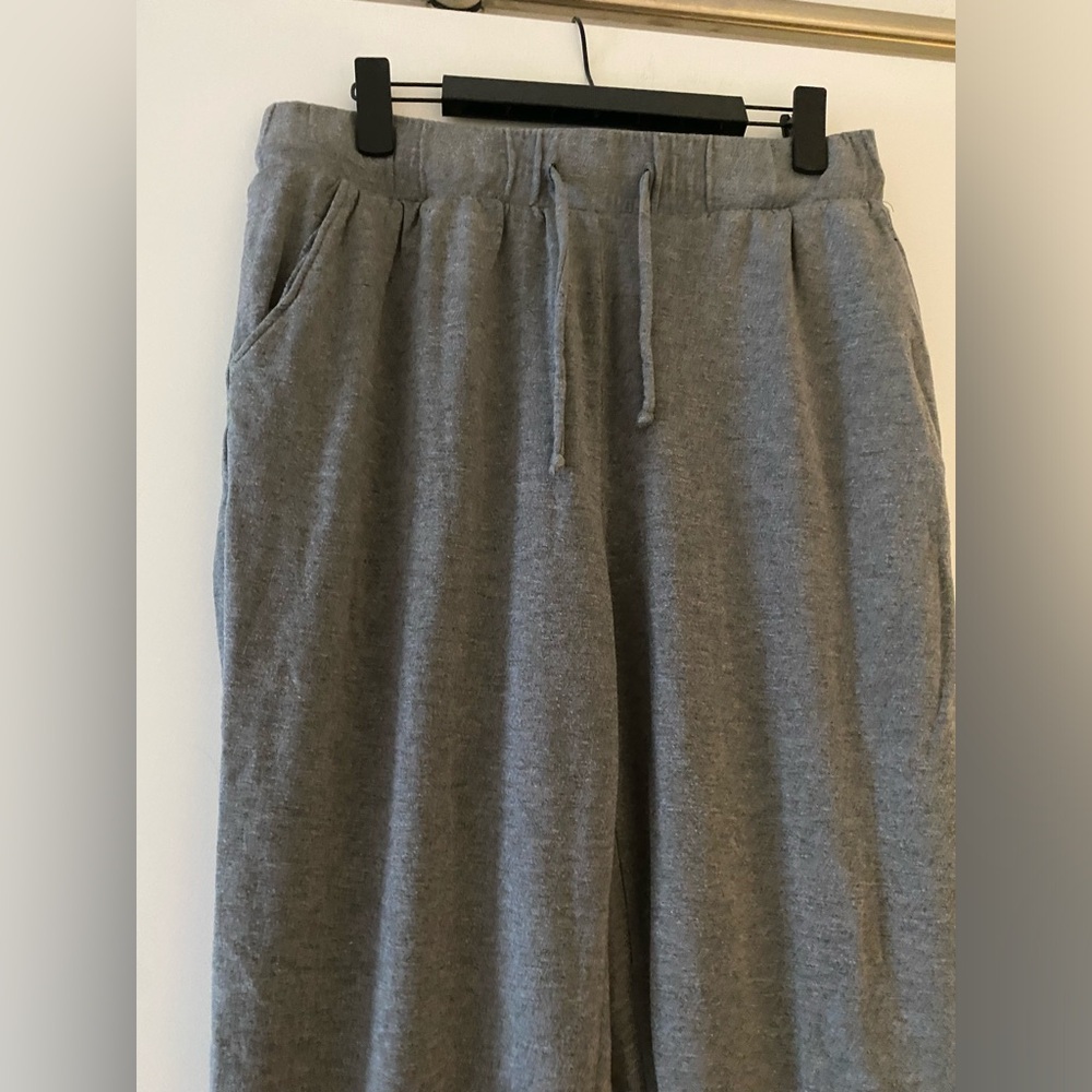 Express Sweatpants - Picture 3 of 5